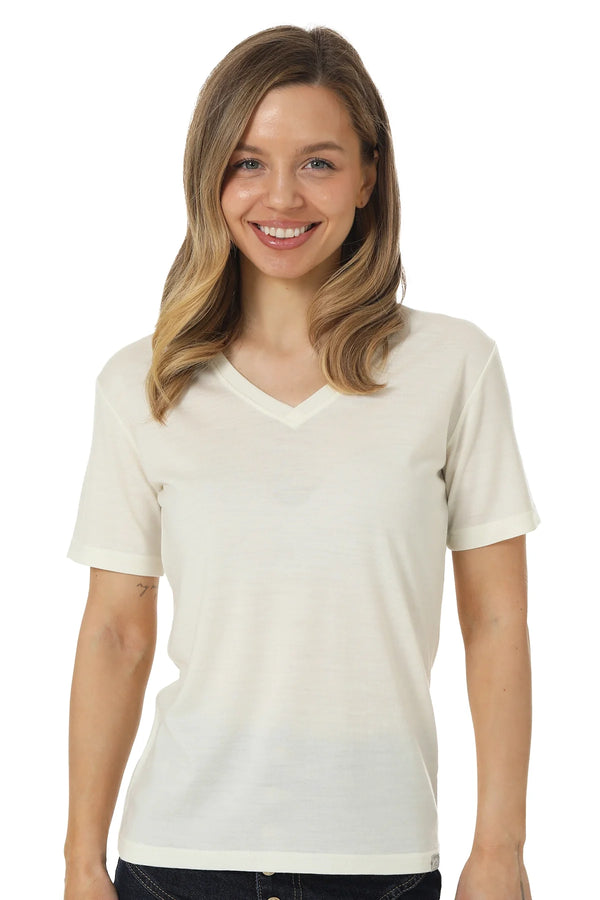 Women's Merino T-shirt 180 Creamy White | V-Neck (+socks)