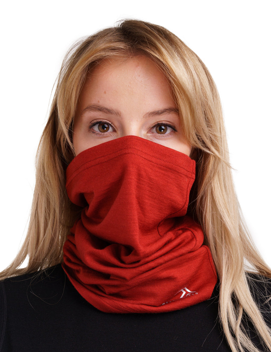 Merino Neck Gaiter 165 Cherry Red